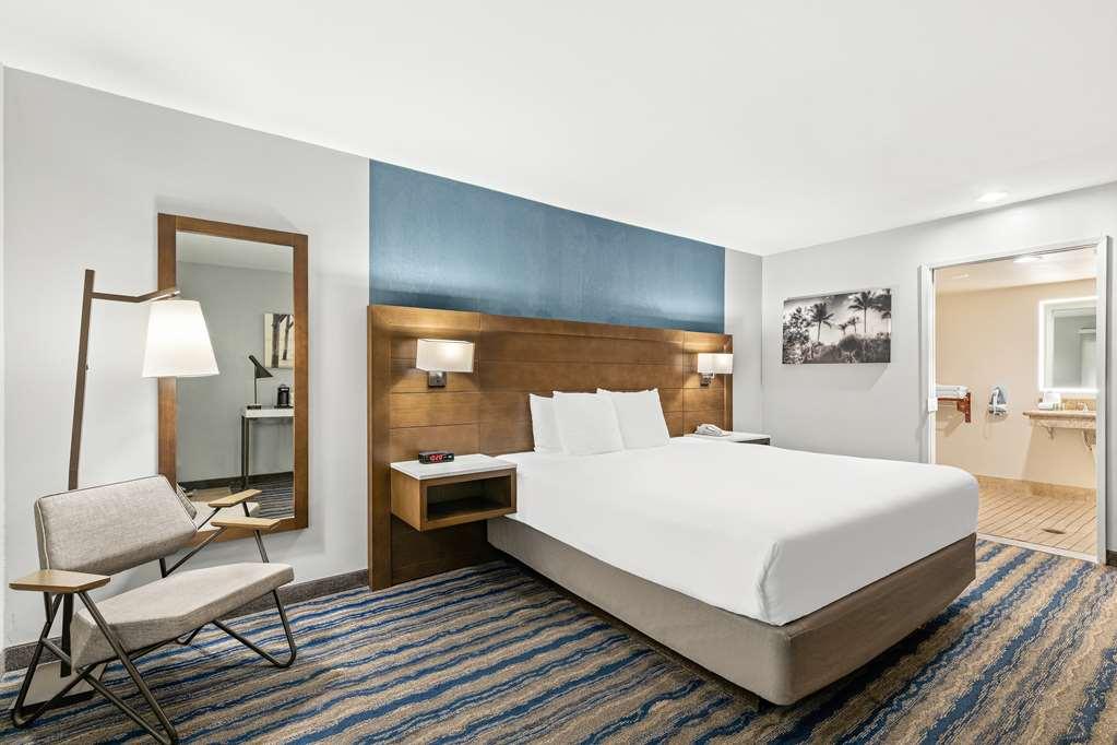 Western Chula Vista/otay Valley Hotel 3*