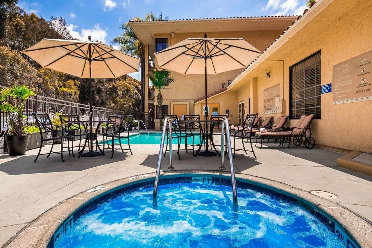 Western Chula Vista/otay Valley 3*